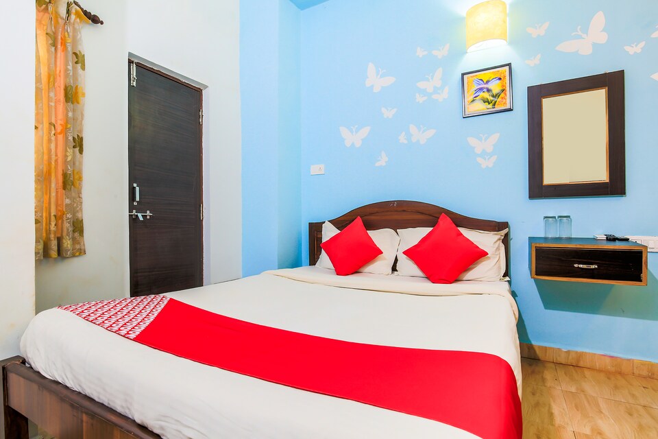 OYO 9296 Sea Asta Standard, Baga Goa, Goa