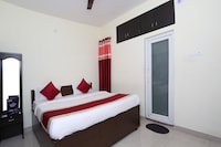 Hotel O Mahadev Palace 