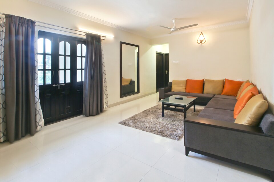 OYO 9364 Modern 2BHK Candolim Beach, Candolim Goa, Goa