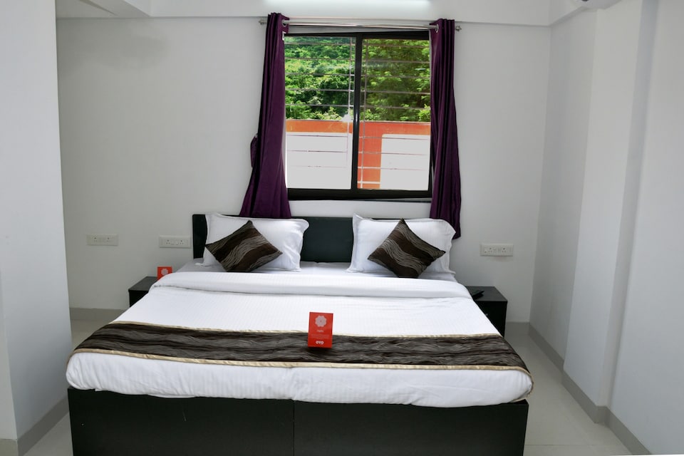 OYO 9533 Hotel Milind Villa, Bavdhan Pune, Pune