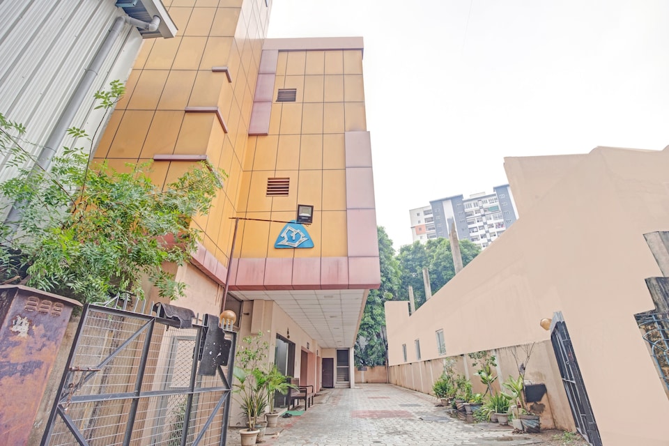 Chennai Guest House, Koyambedu Chennai, Chennai