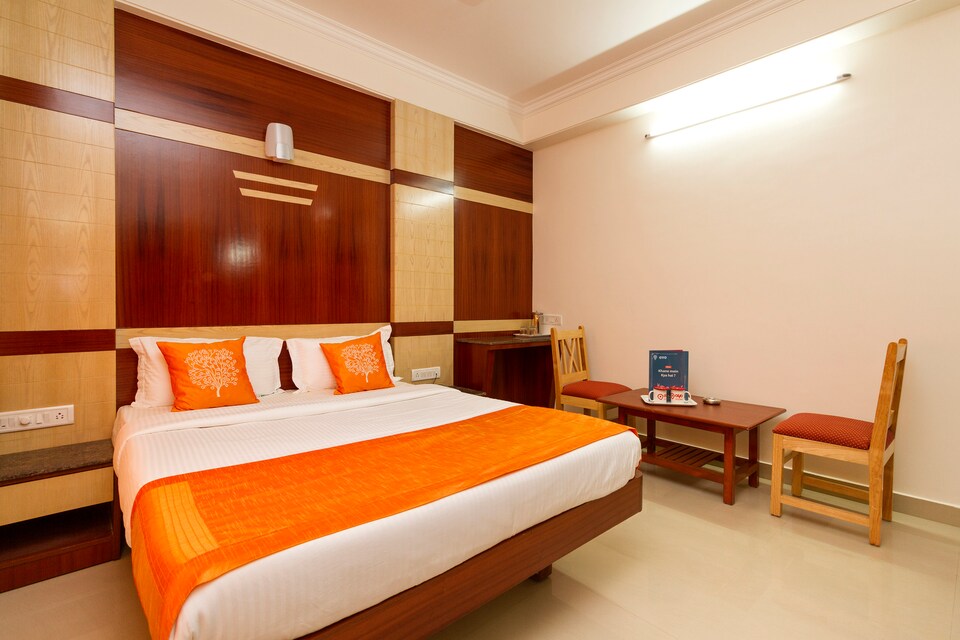 OYO Rooms 158 Majestic Movieland Theater, Jayanagar Bangalore, बैंगलोर