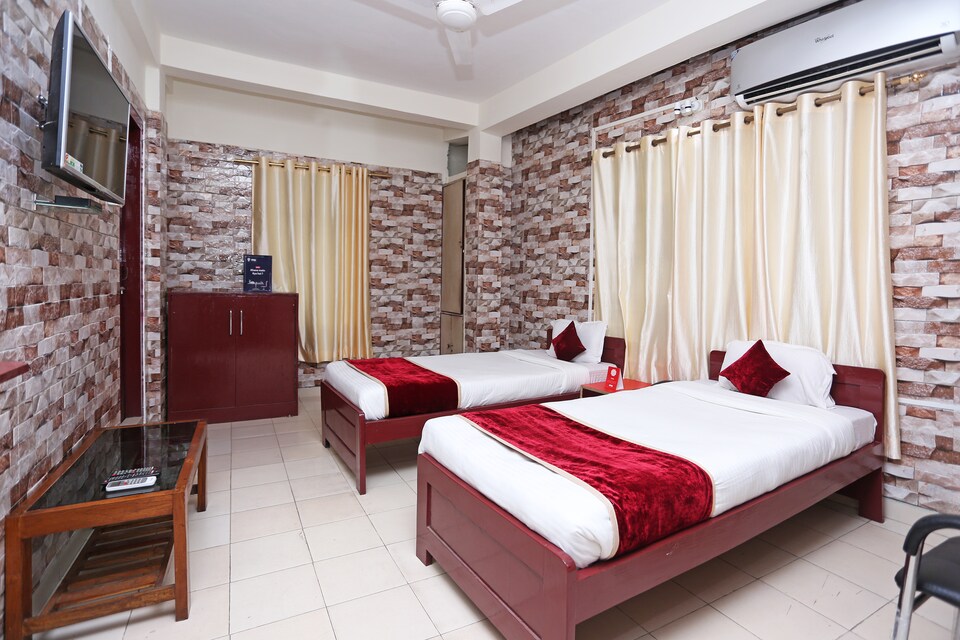 OYO 9637 Hotel Upasana Palace 2, Ganeshguri Guwahati, Guwahati