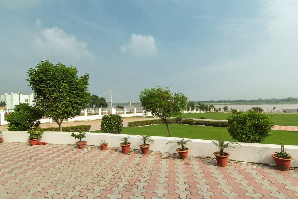 OYO 9416 Hotel Rahi Triveni Darshan, Rambagh Allahabad, Prayagraj