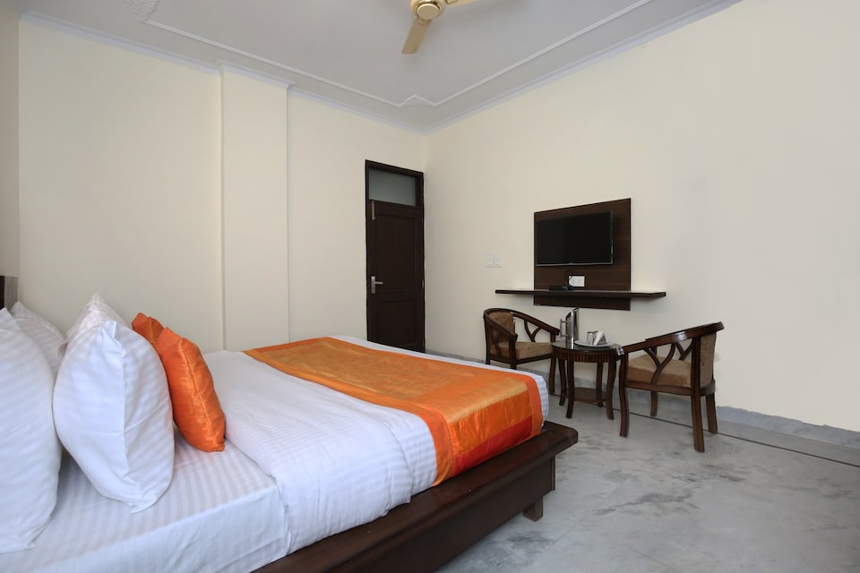 OYO Rishi & Kunal Guest House, Panchkula, Panchkula