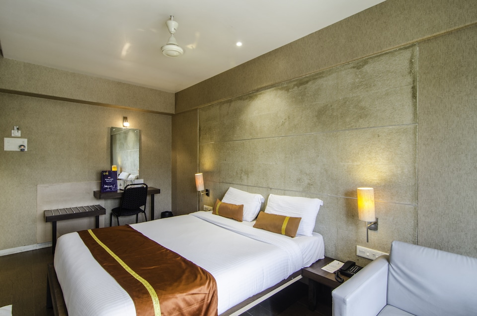 OYO 1310 Mulund West, Mumbai Thane-Mulund-Bhandup, Mumbai