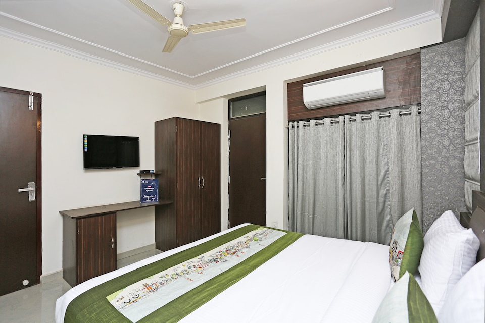 OYO 9596 Hotel Kunj Residency, Mansarovar, Jaipur