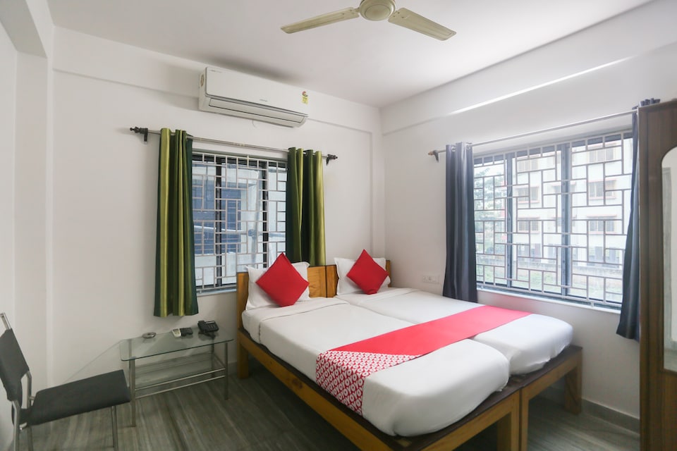 OYO 9811 Newtown Sweet Dreams, Rajarhat Kolkata, Kolkata