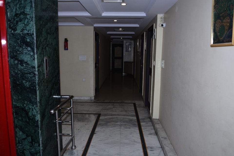 OYO 11415 Hotel Raj Laxmi, Mansarovar, Jaipur