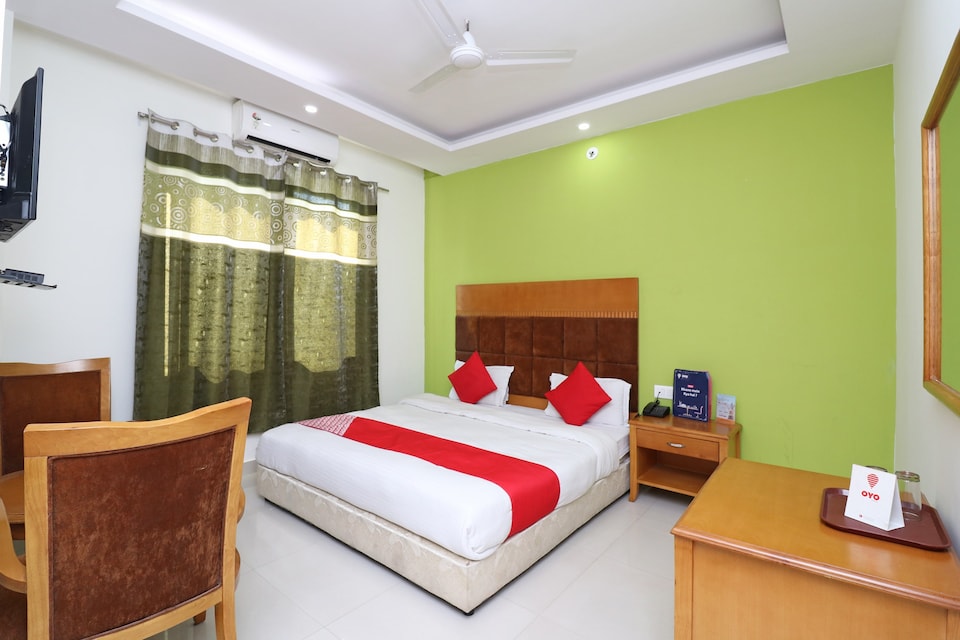 OYO Hotel Kirti Heritage, Bhupatwala Haridwar, Haridwar