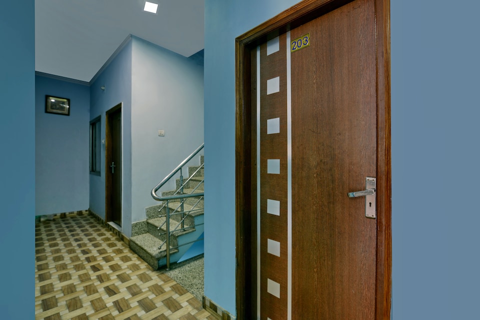 Hotel O Haveli Inn, Cantt, Varanasi