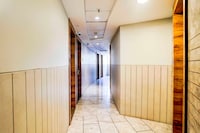 Super Townhouse Oak Vashi