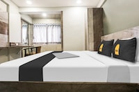 Super Townhouse Oak Vashi