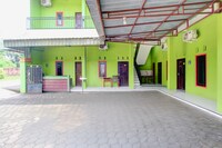 OYO 90760 Almadina Family Homestay