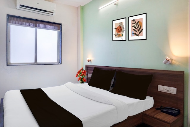 Super Townhouse Ambegaon Road Katraj Formerly White Castle