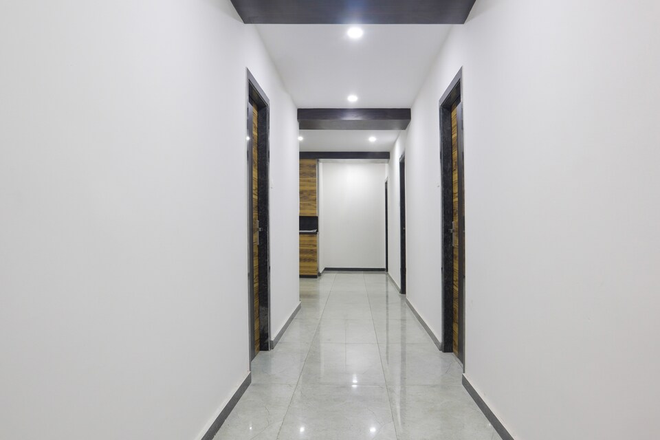 Flagship 83919 Hotel Om Grand, Mahanadu Extension VIjayawada, Vijayawada