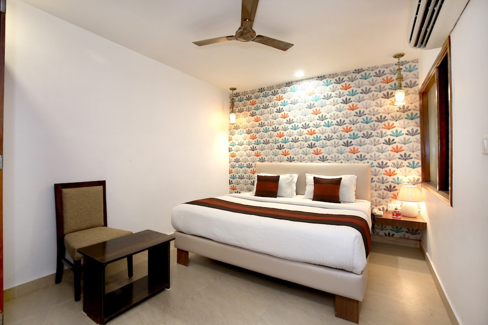 OYO 9854 Hotel Highland INN, Queens Road Amritsar, Amritsar