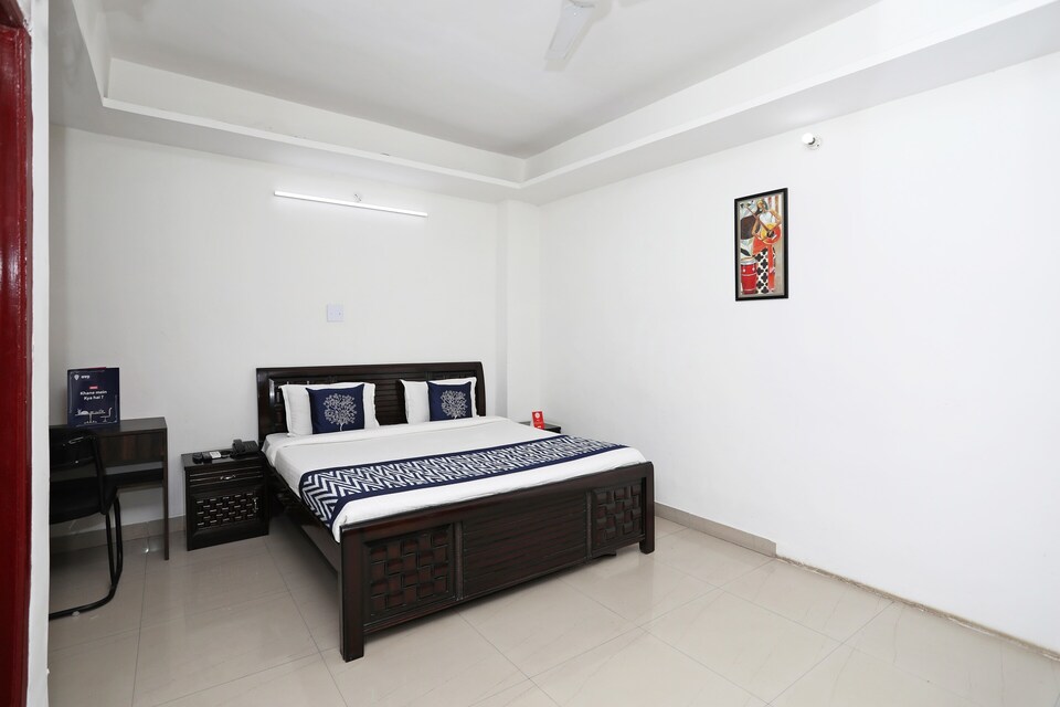 OYO 9770 Hotel Urban Comfort, Bailey Road, Patna