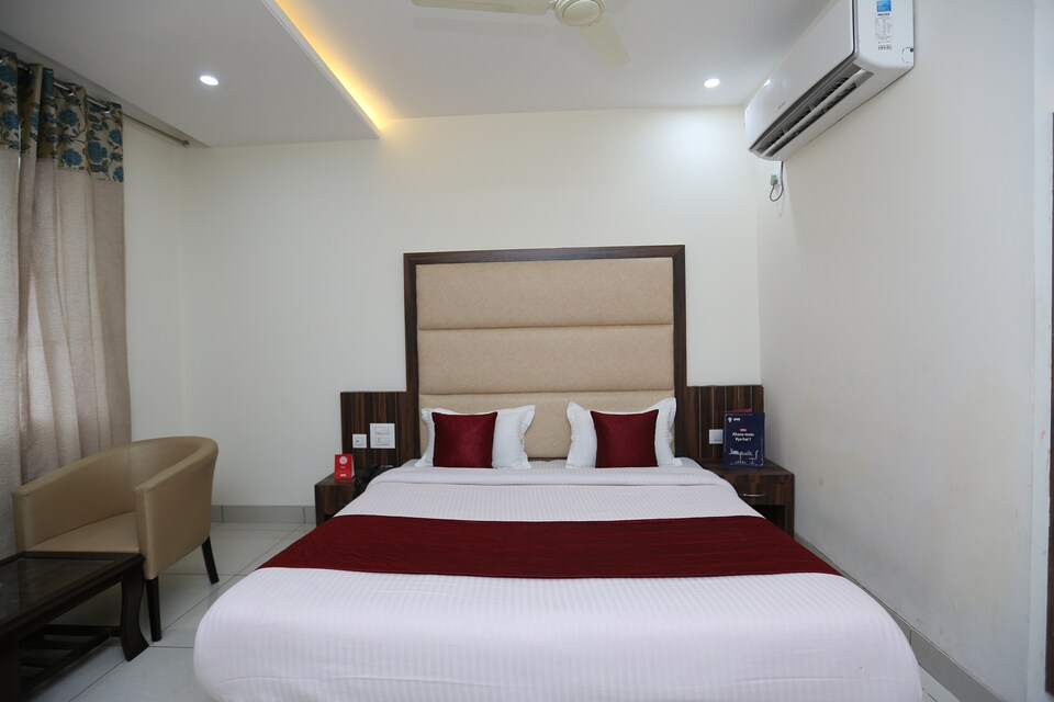Capital O 9667 Amrit Farms and Resort, Rajpur Road Dehradun, Dehradun