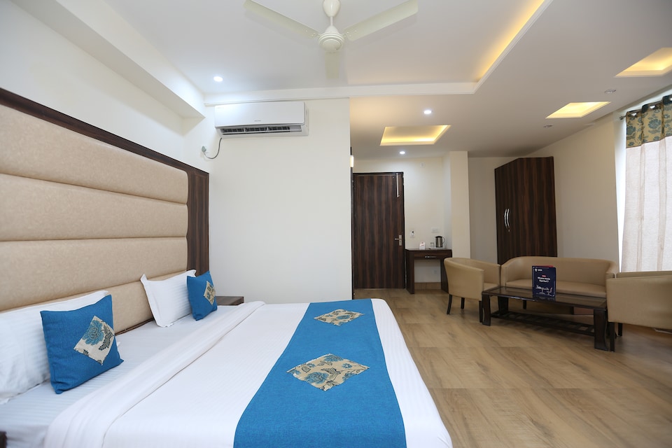 Capital O 9667 Amrit Farms and Resort, Rajpur Road Dehradun, Dehradun