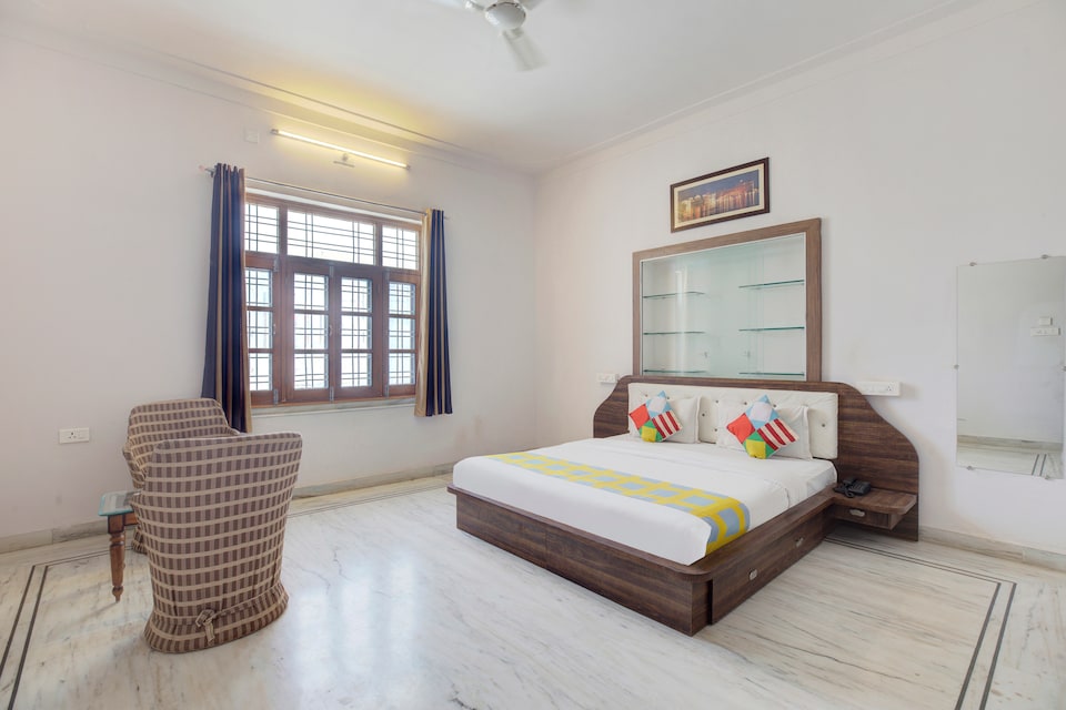 OYO Home 9715 Hill View Airport Road, Goverdhan Sagar, Udaipur
