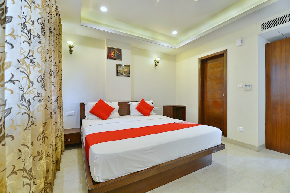 OYO 9753 Hotel Cheelgadi, Jaipur Airport, Jaipur