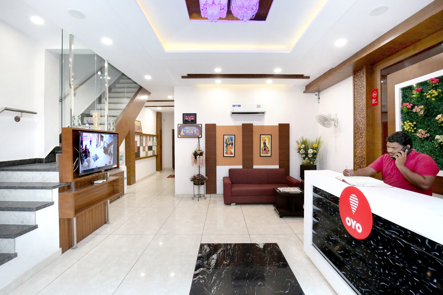 OYO 9674 Hotel OBR Ludhiana - Ludhiana Hotel Reviews, Photos, Offers