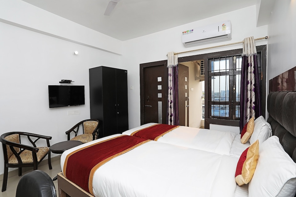 OYO 9675 Hotel Galaxy, Danapur, Patna