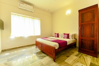 OYO Hotel Chandrika Residency