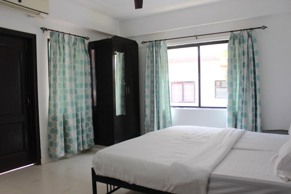 OYO 9724 Home 2 BHK Calangute Beach Goa, Calangute Goa, Goa