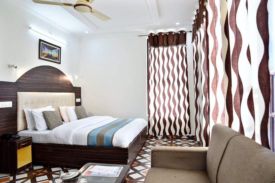 OYO 10322 Hotel Raja Palace, McLeod Ganj, Mcleod-Ganj