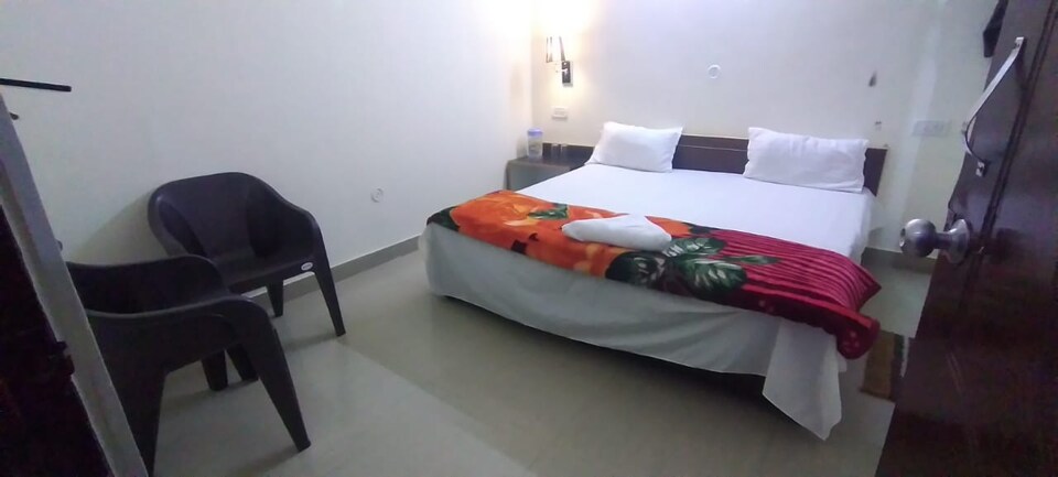 OYO 83935 Love Palace, Laxman Jhula, Rishikesh