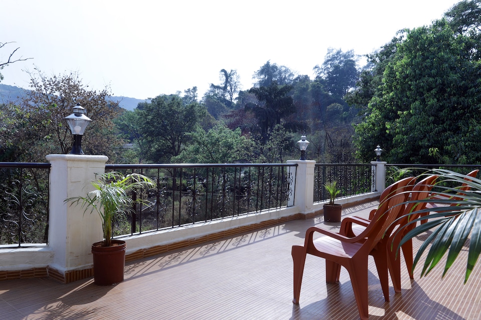 OYO 9806 Hotel Arvi, Khandala Lonavala, Lonavala