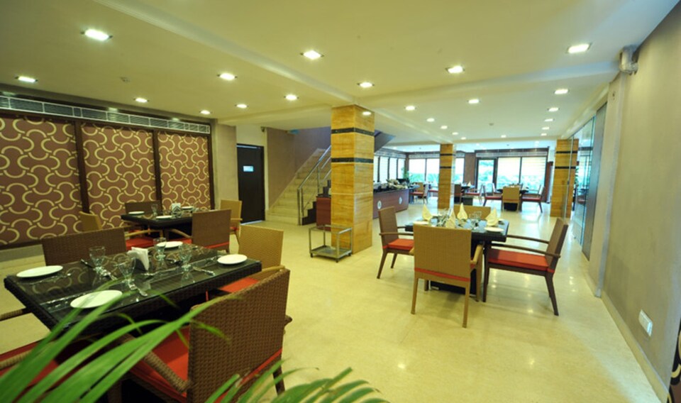 OYO Premium 034 Aroma Lights Sector 22, Central Chandigarh, Chandigarh