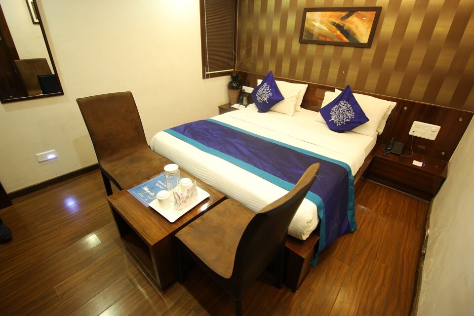 OYO 1328 Hotel SS Inn, Race Course Rajkot, Rajkot