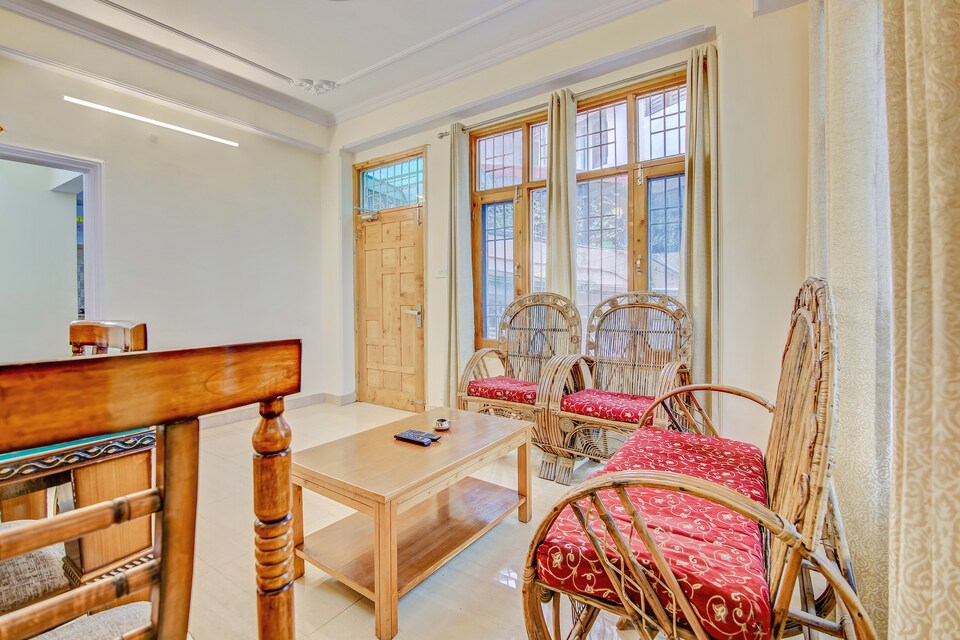 OYO Home 9838 Whistling Pines 2BHK, Shimla, Shimla