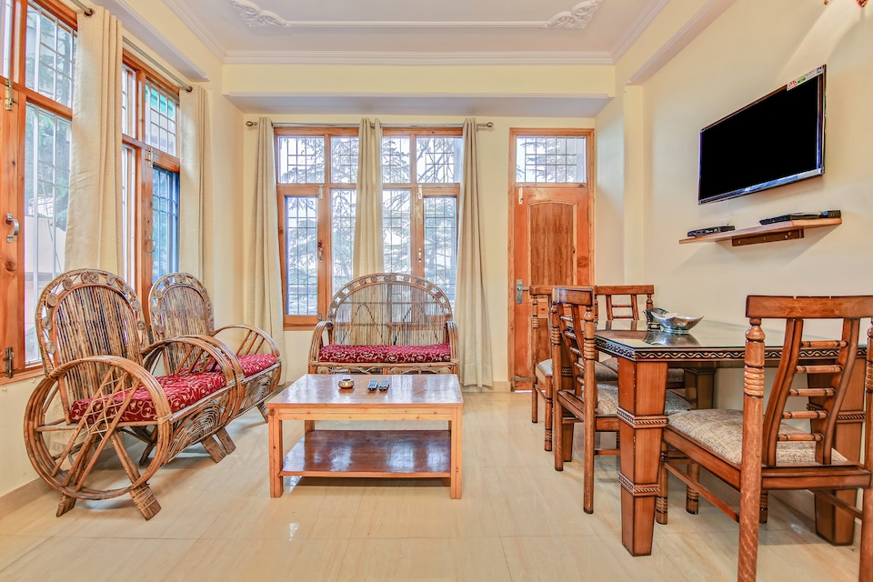 OYO Home 9838 Whistling Pines 2BHK, Shimla, Shimla