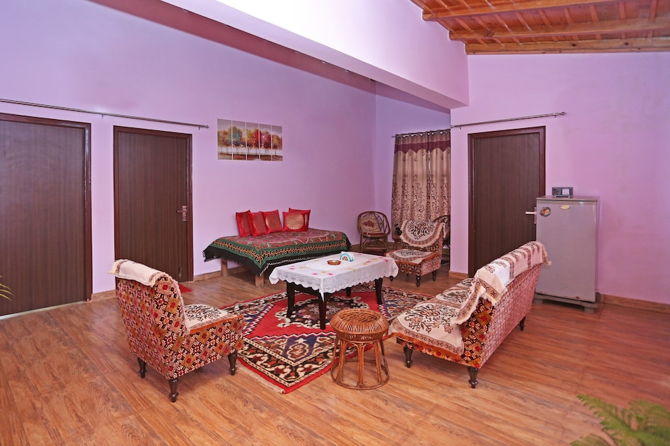 OYO Home 9754 Boutique 1BHK, Bhowali Nainital, Nainital