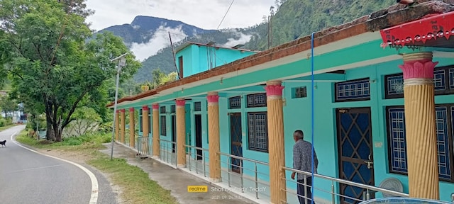 SPOT ON Hotel Santoshi Palace