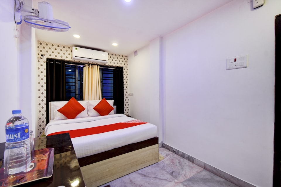 OYO 84004 Rainbow Palace Inn, Ruby Hospital Kolkata, Kolkata