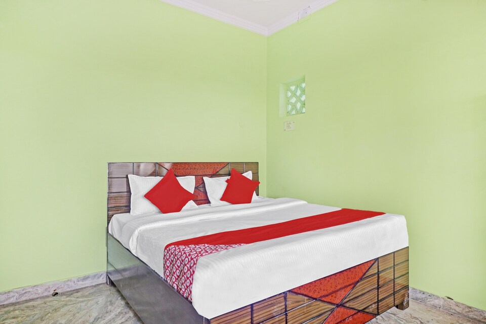 OYO 84019 Hotel Galaxy Inn, Ghaziabad City, गाज़ियाबाद