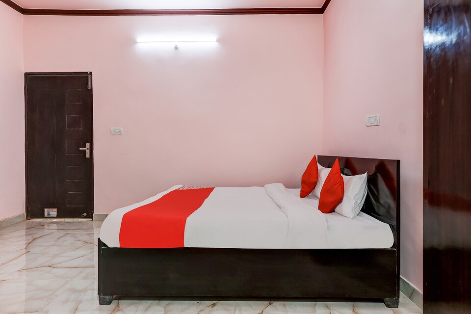 SPOT ON Balaji Hostel, Tikonia Haldwani, Haldwani