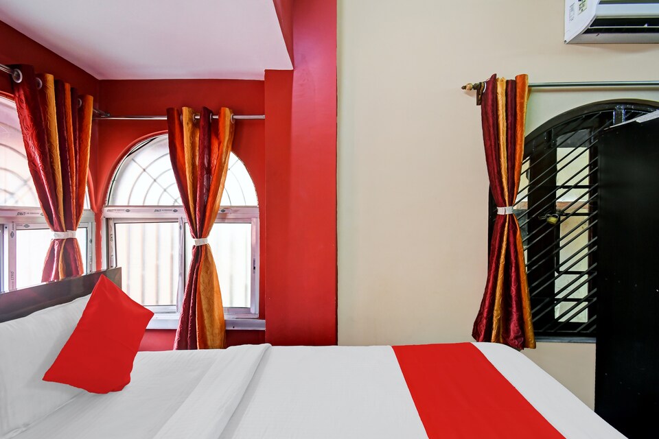 Flagship Comfort Zone Near Netaji Subhash Chandra Bose International Airport, VIP Road Kolkata, Kolkata