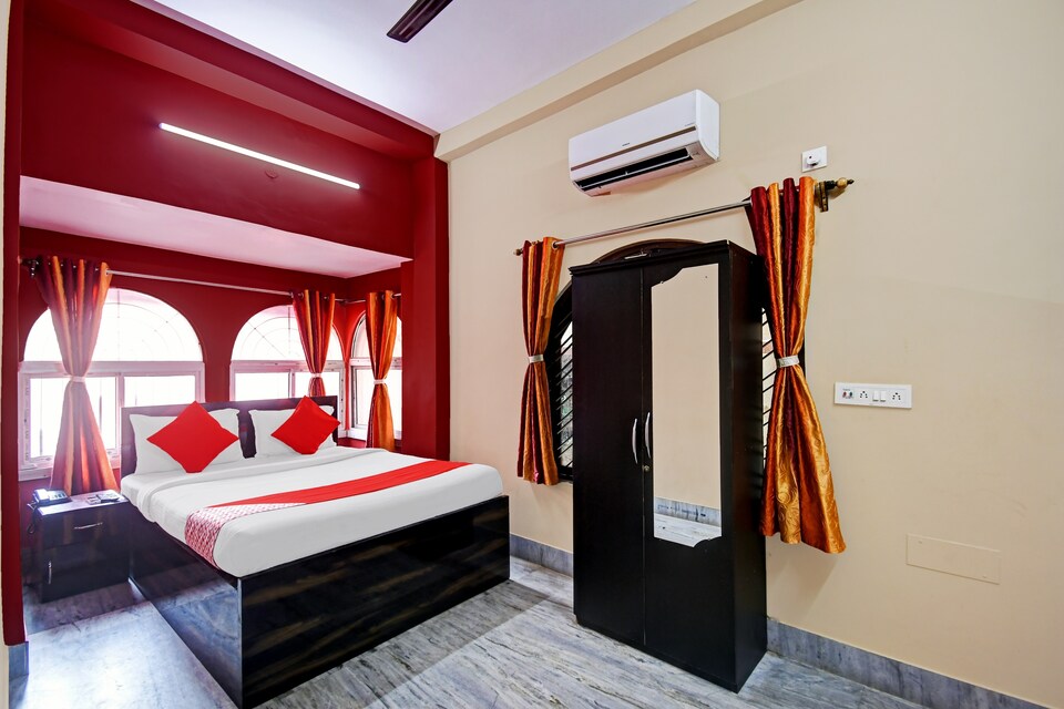 Flagship Comfort Zone Near Netaji Subhash Chandra Bose International Airport, VIP Road Kolkata, Kolkata