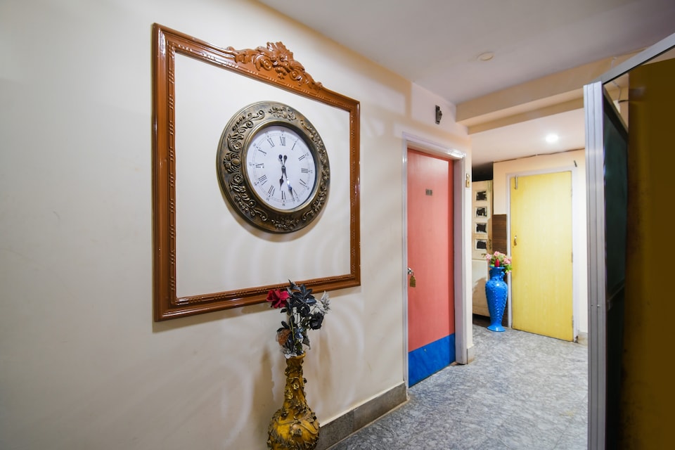 OYO 84035 Swagat Palace, Railway Station Bhubneshwar, Bhubaneswar