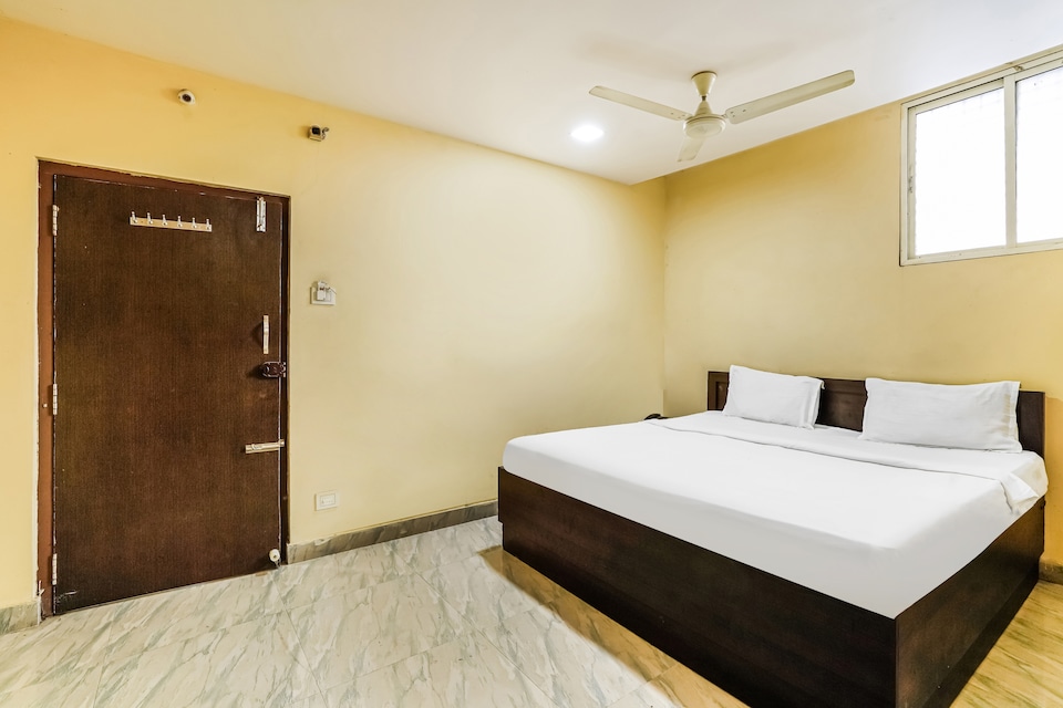 OYO 84039 Tirumala Grand, Rajahmundry, Rajahmundry