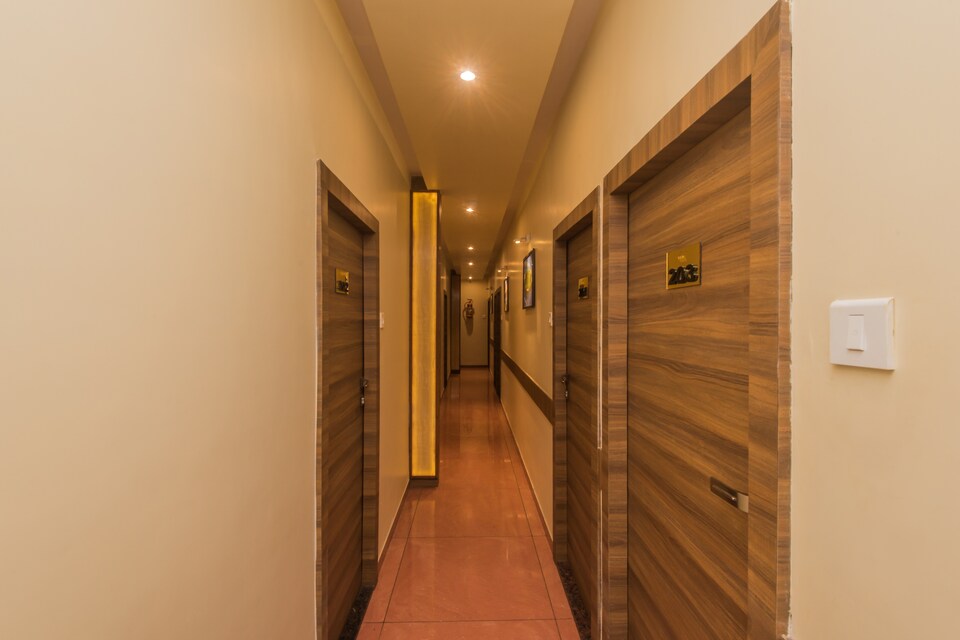 OYO Flagship 9778 Aster Hotel, Mumbai International Airport, Mumbai