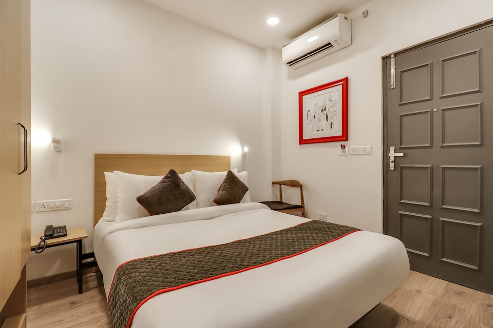 Live on NAG513, Bus Stand Nagpur, Nagpur