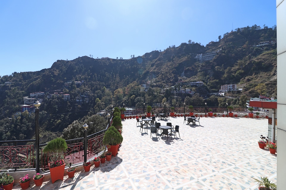 OYO 1333 Hotel Basera, Library Chowk Mussoorie, Mussoorie