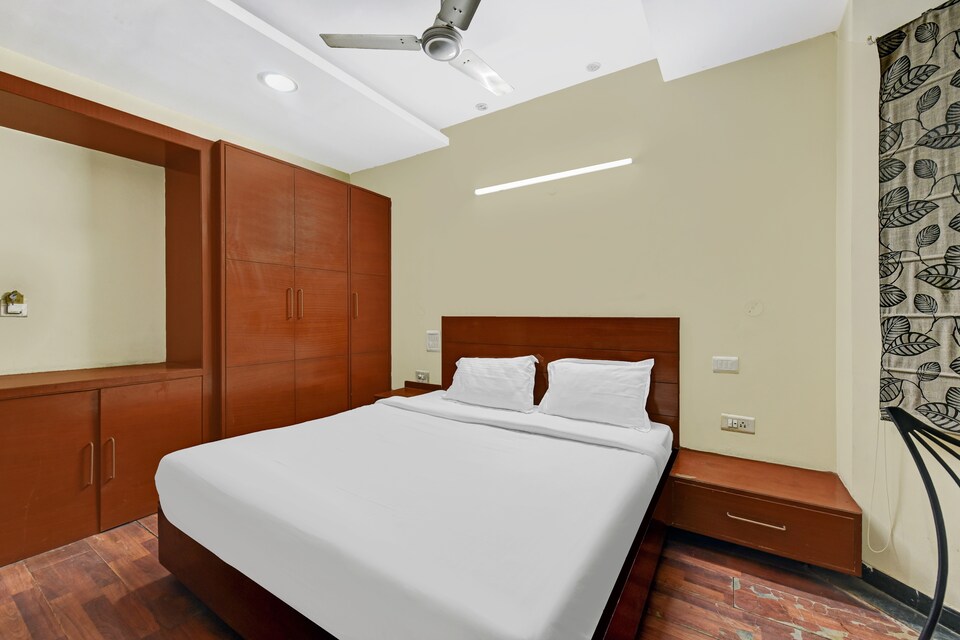 Capital O 84122 Hotel Trilok Palace, Sindhi Camp, Jaipur